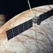 Sonda Clipper survolează satelitul Europa
