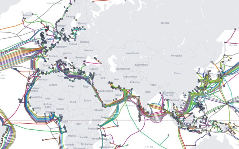 cabluri subacvatice internet