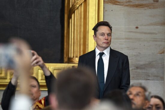 elon musk la inaugurarea lui donald trump
