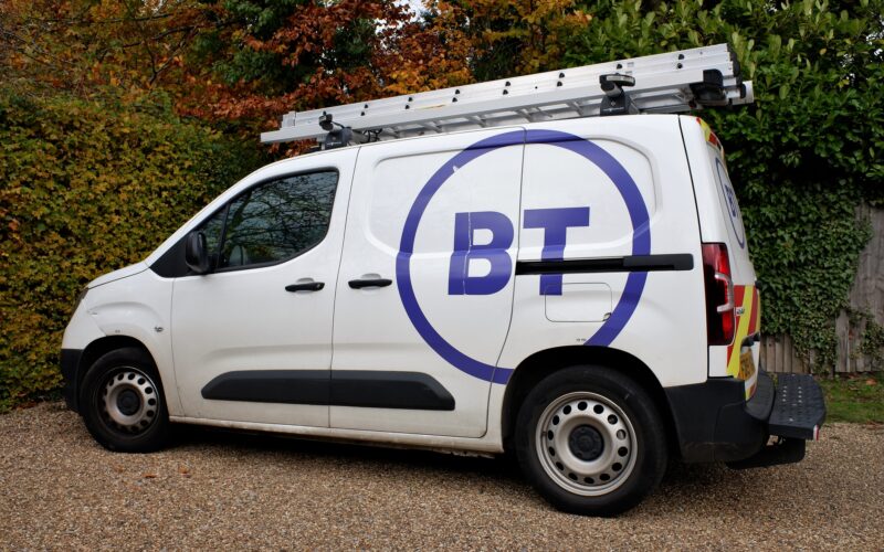 van de la bt