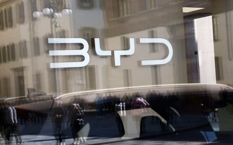 Logo BYD