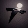 Logo Tesla