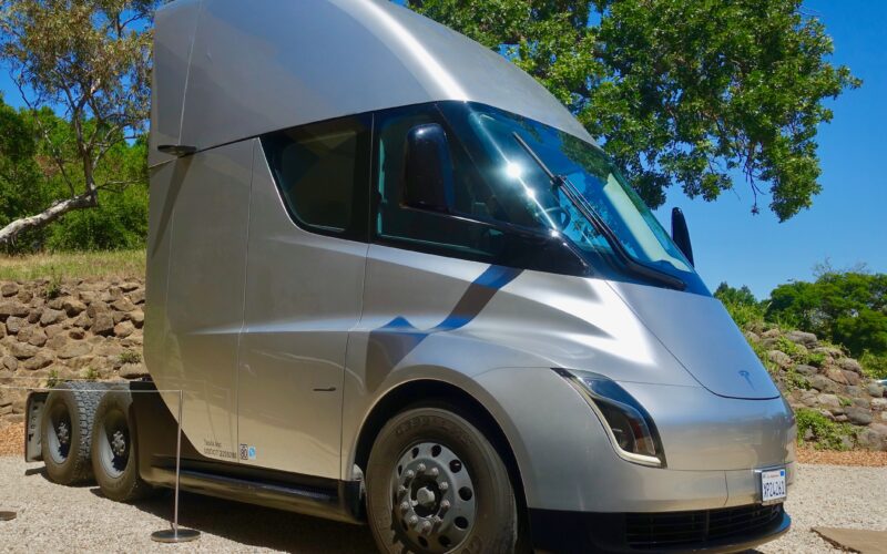 Tesla Semi