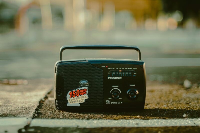 Radio portabil