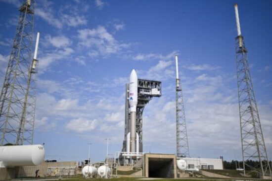 Racheta Atlas V Amazon