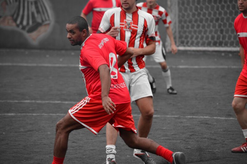 Jucători de fotbal supravegheați prin intermediul AI