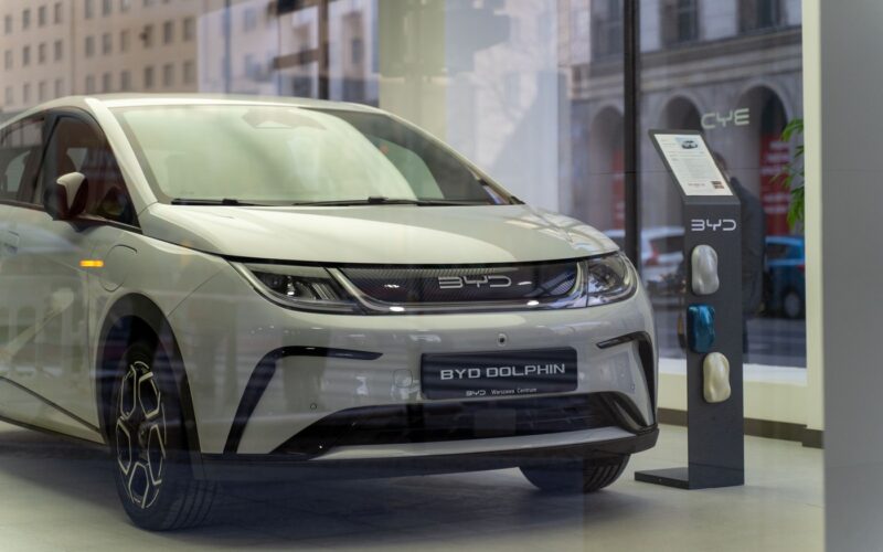 Noul model Dolphin Surf EV al celor de la BYD