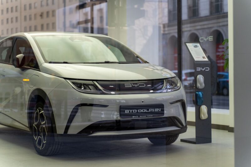 Noul model Dolphin Surf EV al celor de la BYD