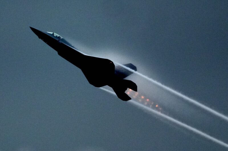 Avion de vânătoare J-35 al Chinei