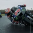 captura de ecran din cadrul noului joc motogp cu o motocicleta de curse