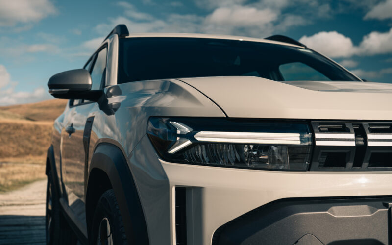 masina dacia duster