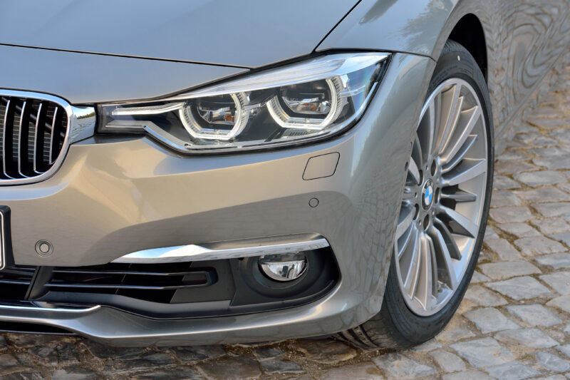 Mașină BMW Series 3