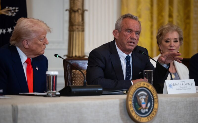 Robert F. Kennedy Jr alături de Donald Trump în MAHA