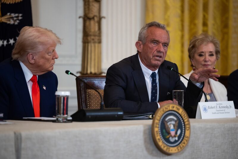 Robert F. Kennedy Jr alături de Donald Trump în MAHA