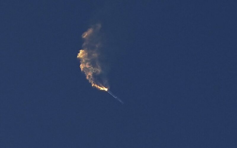 Explozie a rachetei Starship a celor de la SpaceX