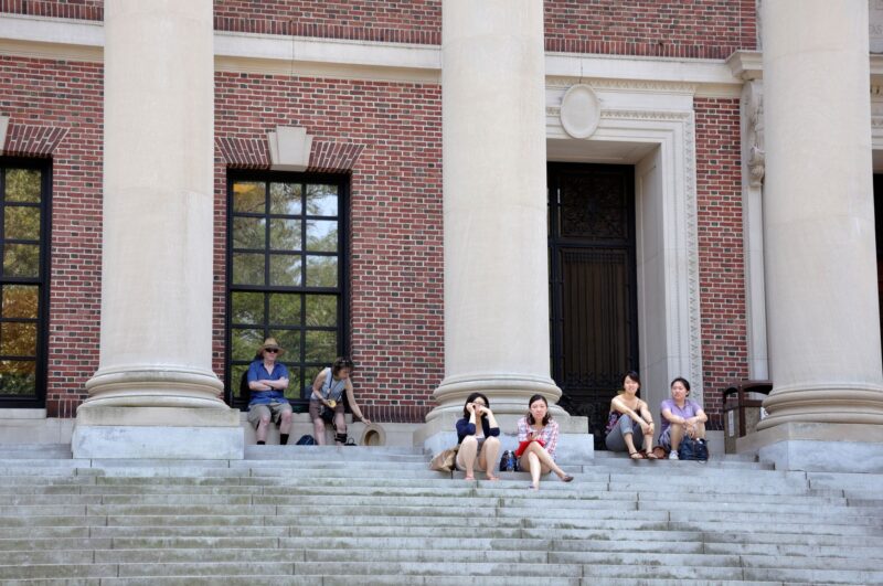 Studenți la Universitatea Harvard