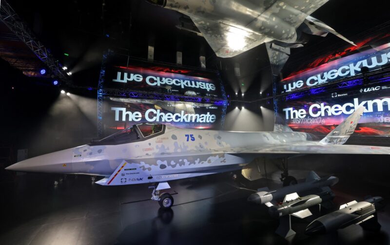 Avion invizibil Su-75 Checkmate