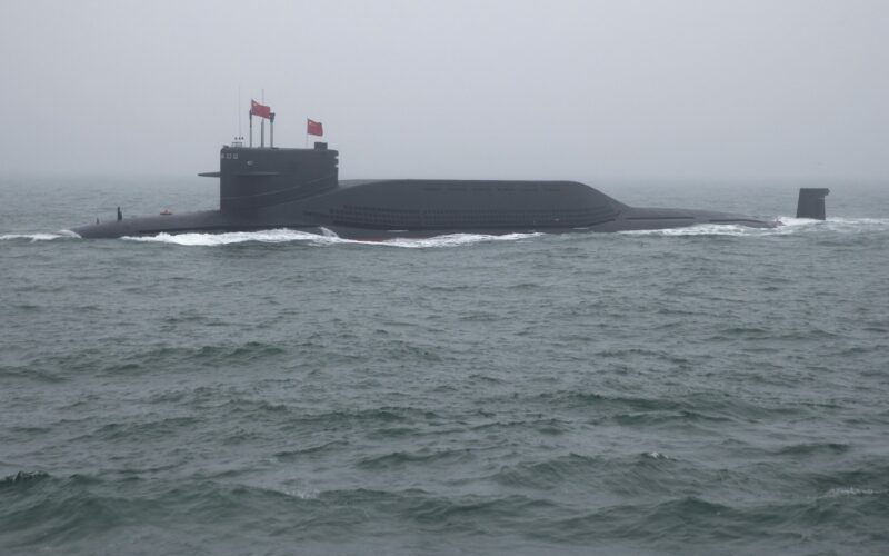 Submarin Type 094