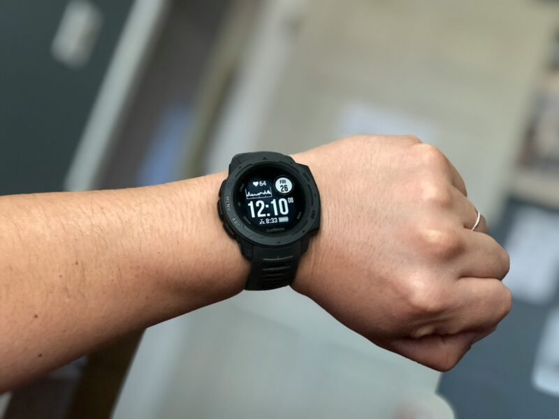 Ceas inteligent pentru fitness Garmin