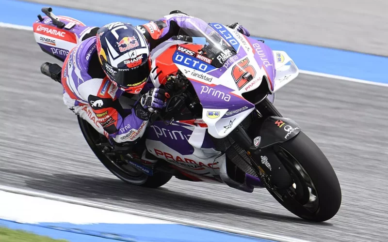 zarco pilot motogp pe pista