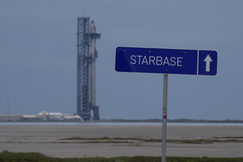 Lansarea rachetei Starship de la baza de lansare Starbase a companiei SpaceX