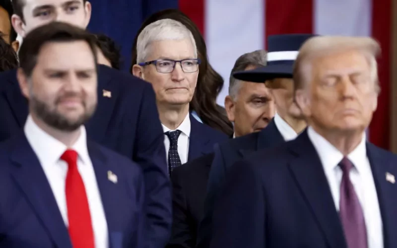 tim cook seful apple la inaugurarea lui donald trump