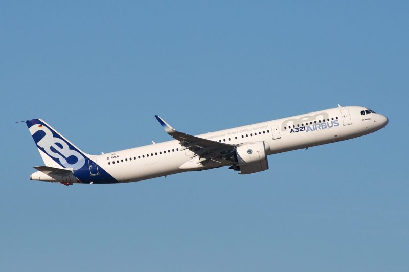 airbus a321 neo in zbor