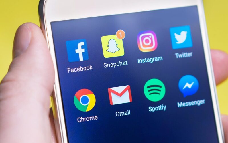 Meta și Yandex își spionează utilizatorii pe Android
