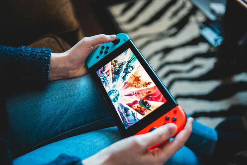 Nintendo ar putea colecta, monitoriza și înregistra conversațiile din GameChat-ul Switch 2