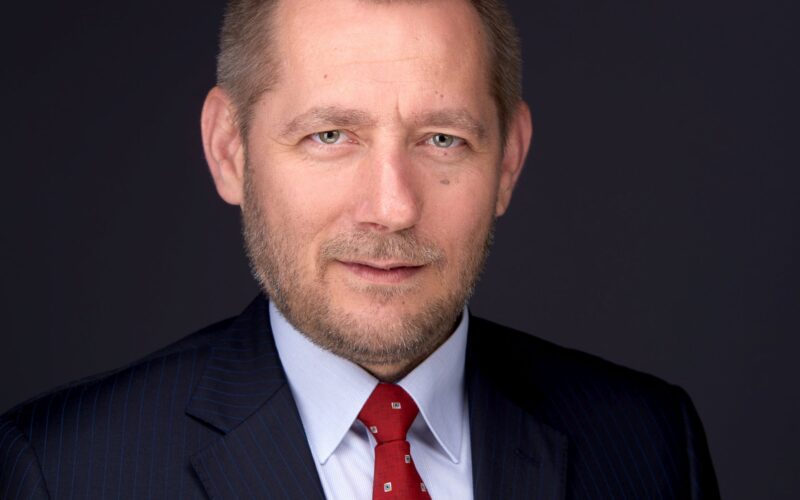 Birtolon_Gyorgy, Managing Director, Accenture Industry X