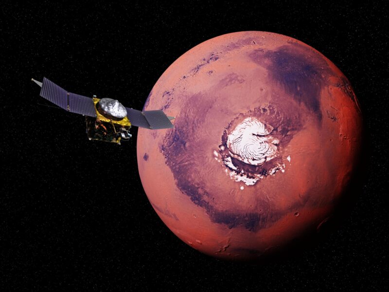 Sonda MAVEN pe orbita planeei Marte