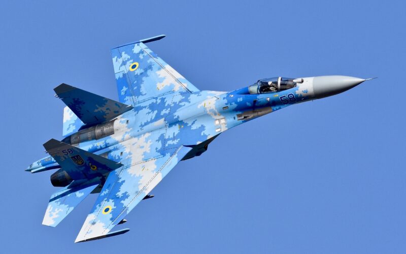 avion ucrainean su-27