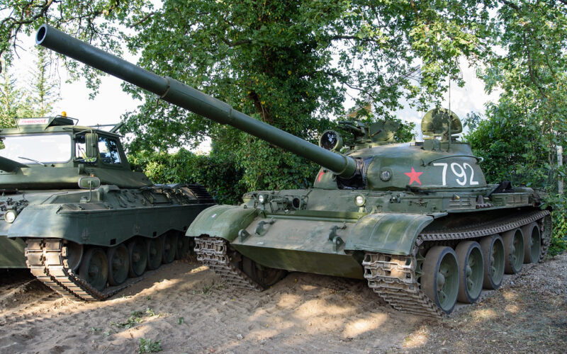 Tanc rusesc T-62