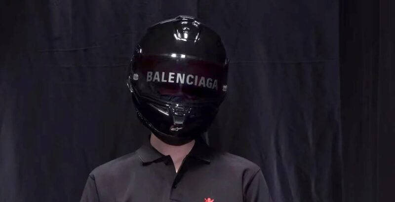 casca moto balenciaga