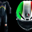 casca si costum moto de colectie cu culorile italiei pe fundal negru