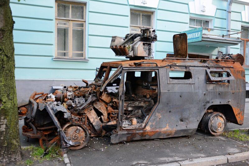 vehicul tigr-m distrus in ucraina