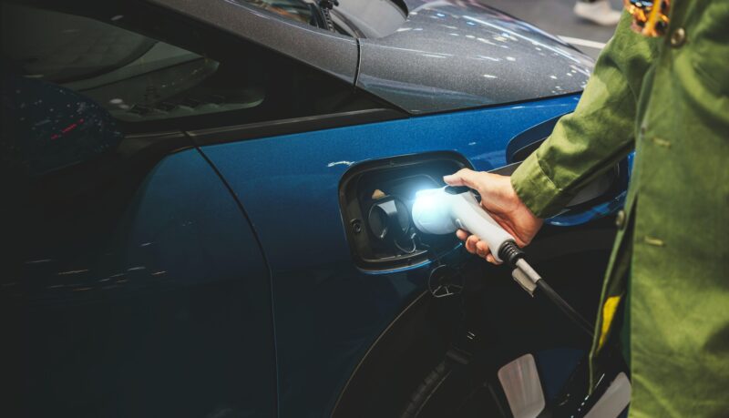 un vehicul phev este inccarcat