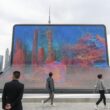 un telefon pliabil de mari dimensiuni in china