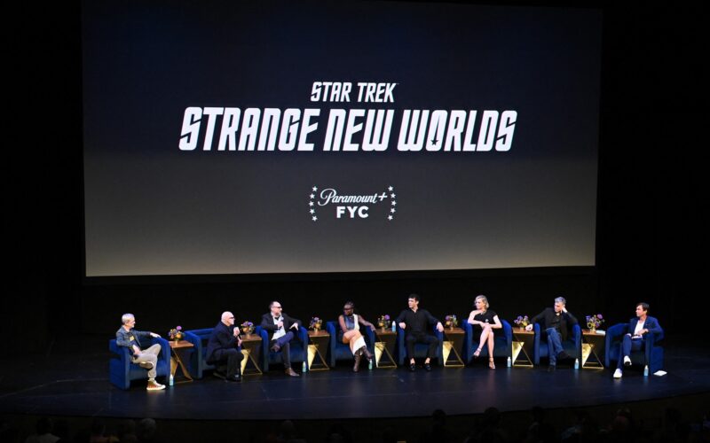 actorii din strange new worlds la un eveniment