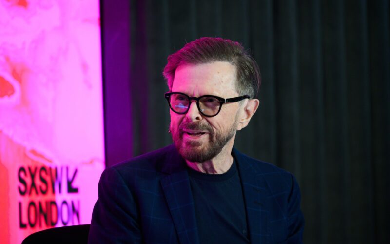 bjorn ulvaeus de la abba participa la un eveniment