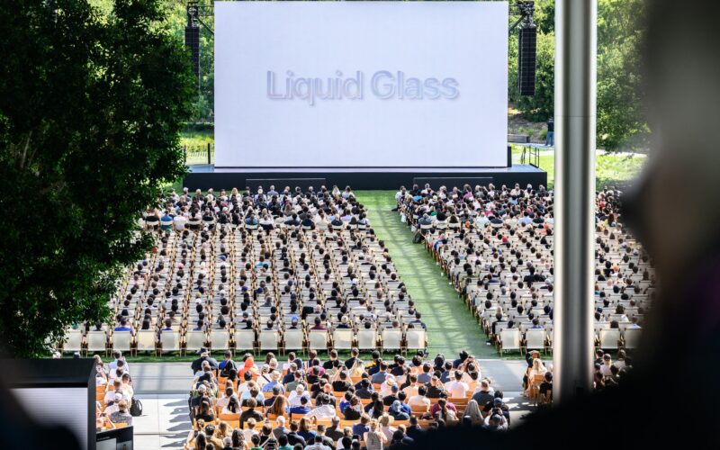apple a lansat design-ul liquid glass la wwdc 2025