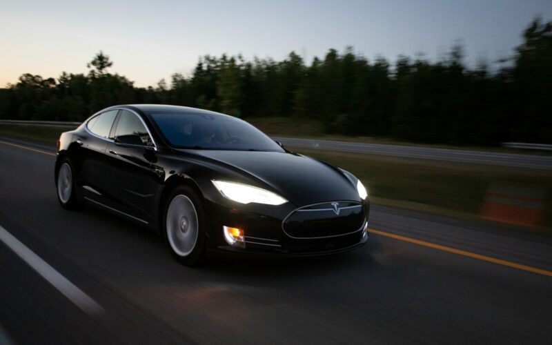 Mașină electrică Tesla Model S