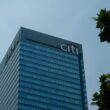 Logo Citigroup pe o cladire de afaceri