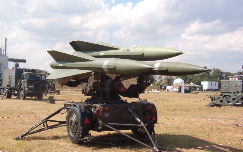 lansator de rachete sol-aer hawk