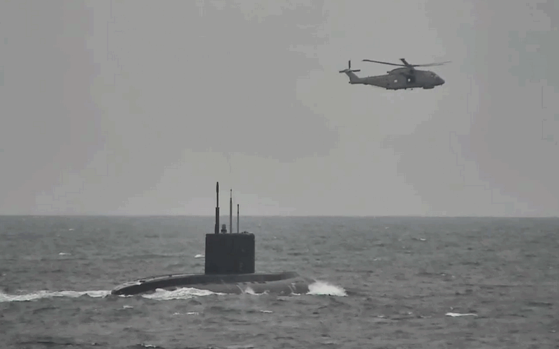 Submarin rusesc din clasa Kilo în Canalul Mânecii