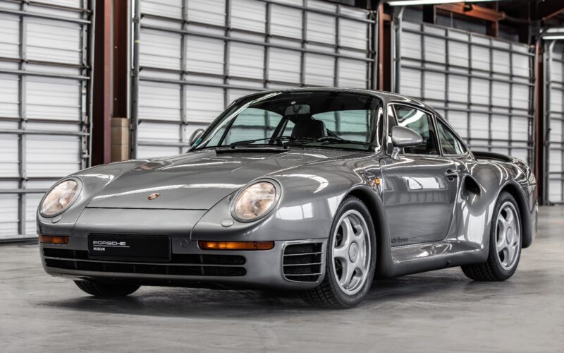 porsche detinut de bill gates