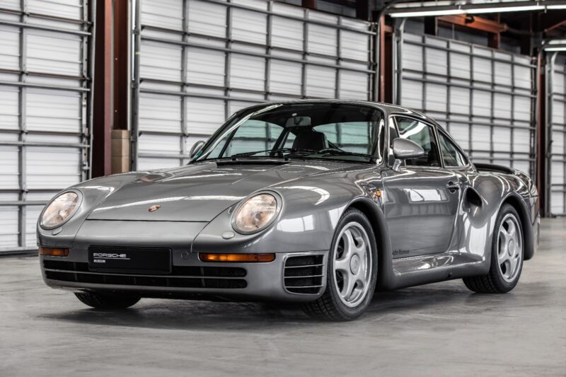 porsche detinut de bill gates