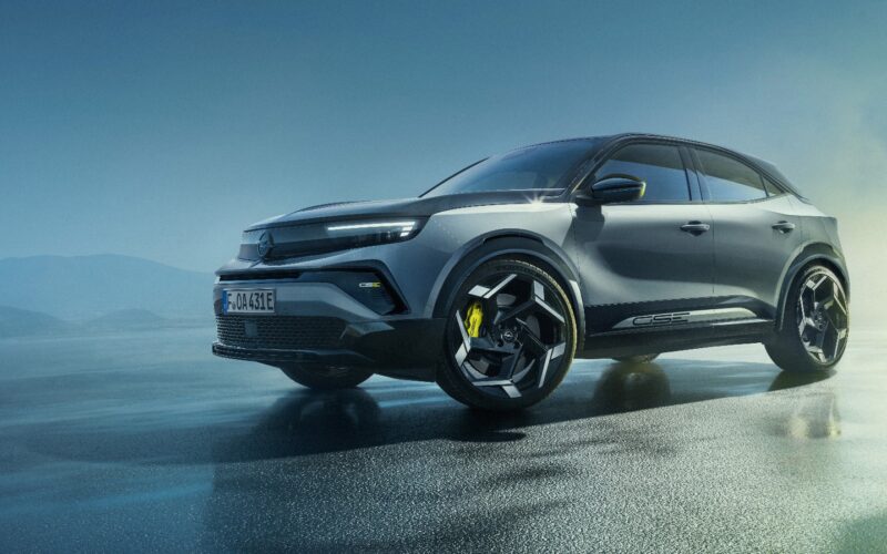 viitorul model de SUV electric Opel Mokka GSE
