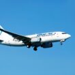 avion blue air in zbor