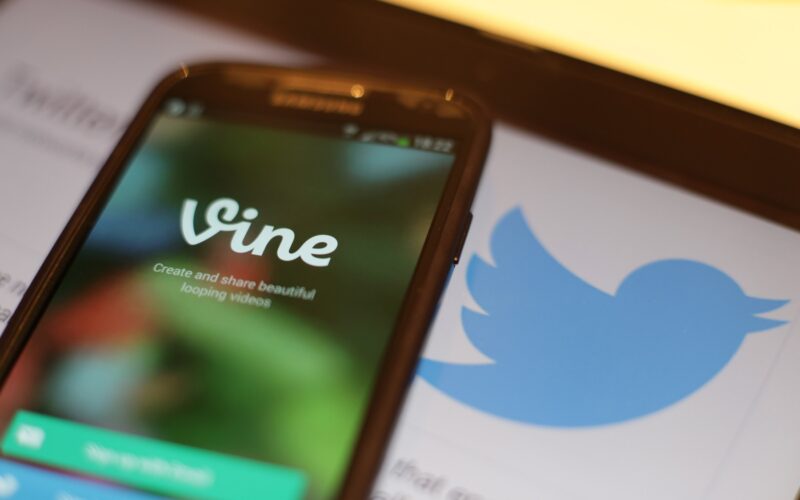 Aplicația populara Vine